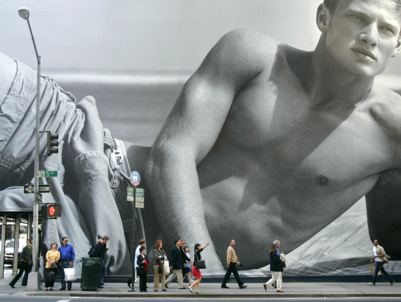 Illustration for article titled The Way Abercrombie's Abs WereÂ